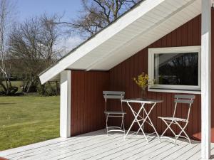 Holiday Home Guthki - 275m from the sea by Interhome