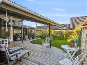 Holiday Home Pedersen - 50m from the sea by Interhome