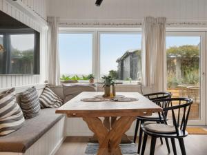 Holiday Home Pedersen - 50m from the sea by Interhome