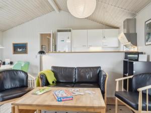 Holiday Home Bridgette - 100m from the sea by Interhome