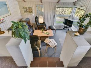 Holiday Home Roel - 500m from the sea by Interhome