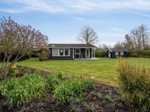 Holiday Home Verneri - 300m from the sea by Interhome