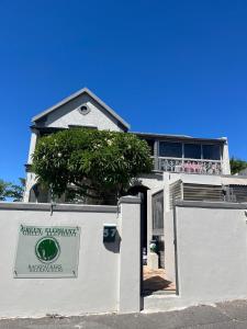 Green Elephant Backpackers