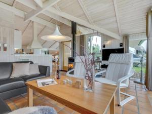 Holiday Home Susse - 400m to the fjord by Interhome