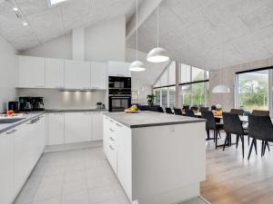 Holiday Home Jorn - 75m from the sea by Interhome