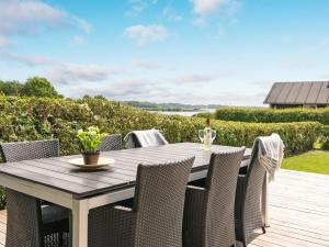 Holiday Home Ølwir - 400m to the inlet by Interhome