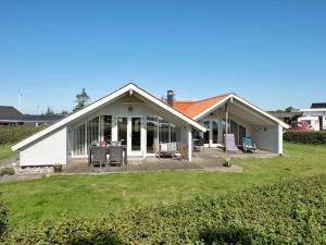 Holiday Home Katrina - 50m to the fjord by Interhome