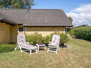 Holiday Home Annelore - 400m from the sea by Interhome