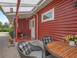 Holiday Home Tess - 50m from the sea by Interhome