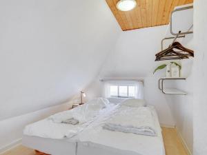 Holiday Home Sirkku - 320m from the sea by Interhome