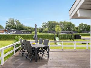 Holiday Home Darja - 300m from the sea by Interhome