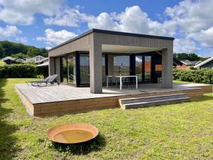 Holiday Home Ely - 300m from the sea by Interhome