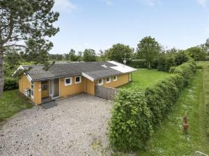 Holiday Home Virpi - 400m from the sea by Interhome