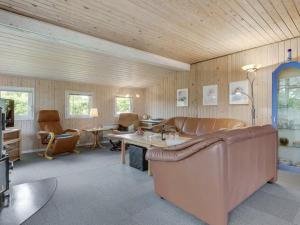 Holiday Home Virpi - 400m from the sea by Interhome