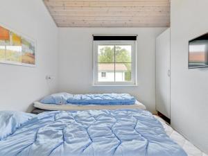 Apartment Karina - 150m to the fjord by Interhome