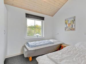 Apartment Karina - 150m to the fjord by Interhome