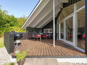 Holiday Home Gram - 450m from the sea by Interhome