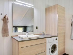 Holiday Home Gram - 450m from the sea by Interhome