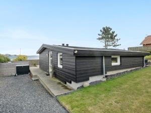 Holiday Home Elain - from the sea by Interhome