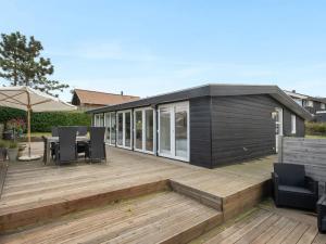 Holiday Home Elain - from the sea by Interhome