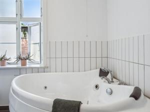 Holiday Home Thordis by Interhome