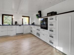 Holiday Home Lokke - 19km from the sea by Interhome