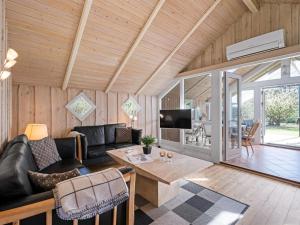 Holiday Home Snefrid - 12km from the sea by Interhome