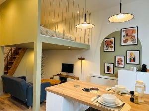 Forest - Nid au coeur de Fougères