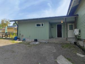 Omakotitalo rauhallisella alueella