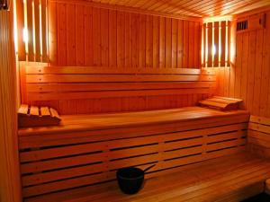 Large Home with Sauna, Ovifat