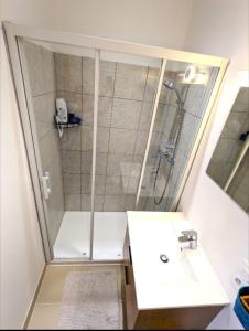 T2 bis moderne avec mezzanine calme hyper centre