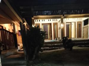 Telage Indah Guest House