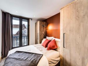 Résidence Val Disere Village - Appartement entièrement rénové Aux pieds des pistes Parking couvert MAE-3083