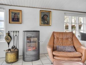 Holiday Home Sharanya - 500m from the sea by Interhome