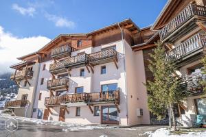 Résidence Les Flocons Dargent - Bel appartement en duplex avec jolie vue sur la montagne MAE-0773
