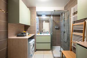 Cozy studio with terrace, Monaco and beach 5 min away