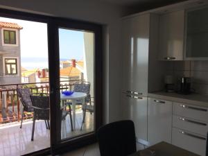 Apartments and Rooms Mamić