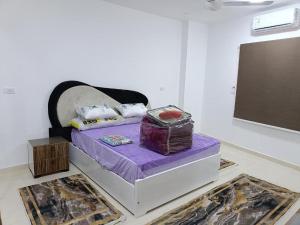 شقة كاملة بغرفتي نوم دور ارضي