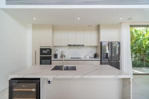 3bdr New Luxury Villa Bang Tao by CapitalPro ASH-06