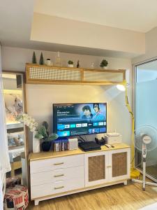 Azure Urban Beach Residences with PS4 near Airport