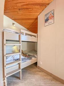 Les Chalets De La Pyramide - CH9 - LES CHALETS DE LA PYRAMIDE MAE-1003