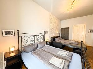 Nap Club - stylish & quiet base in vibrant Kiez