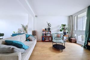 Elegant 2-room apartment close to Père-Lachaise