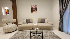 DHB STAYS Sama Cairo 1BR 95