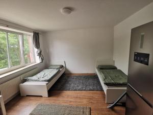 APARTS - Neue Monteurwohnungen in Schwerin - Free WiFi & Parking - ruhige Lage nähe Schweriner See