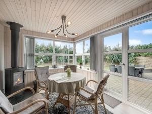 Holiday Home Geert - 900m from the sea by Interhome