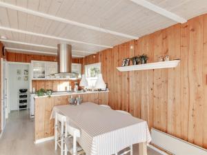 Holiday Home Elske - 1-1km from the sea by Interhome