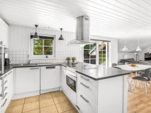 Holiday Home Joseline - 1-8km from the sea by Interhome