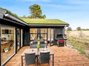 Holiday Home Elisenda - 625m from the sea by Interhome