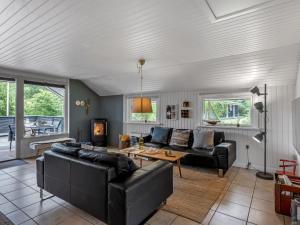 Holiday Home Meinolf - 2km from the sea by Interhome